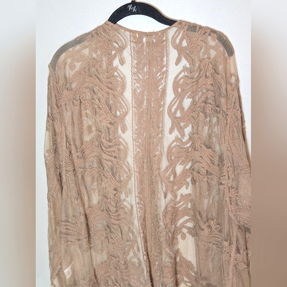 Sundance Sheer Floral Lace Romantic Boho Witchy Open Duster, Small - Picture 3 of 4